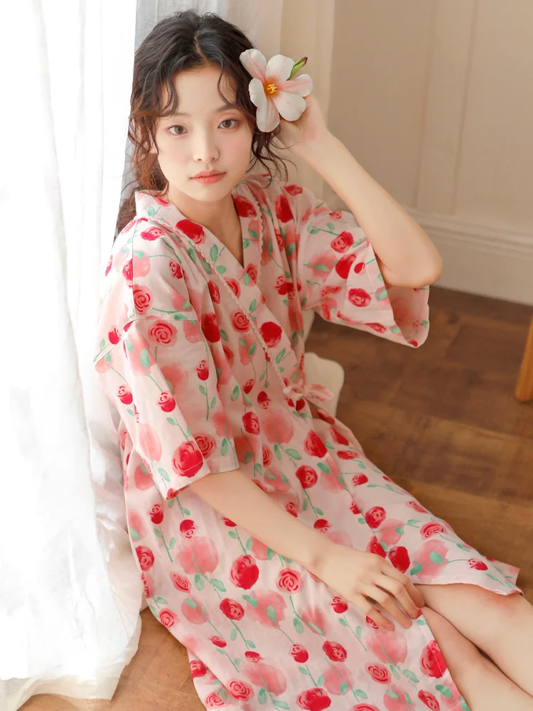 New style pure cotton women pajamas comfort all cotton gauze bathrobes kimono-style sleep dresses short-sleeved summer home wear
New style pure cotton women pajamas comfort all cotton gauze bathrobes kimono-style sleep dresses short-sleeved summer home wear