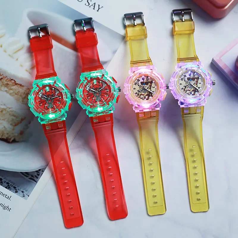 Disney Stitch Angel Watch Pattern Led Светящаяся вспышка Детские часы Игрушки Модные кварцевые наручные часы Рождественские подарки для детей 
Disney Stitch Angel Watch Pattern Led Светящаяся вспышка Детские часы Игрушки Модные кварцевые наручные часы Рождественские подарки для детей