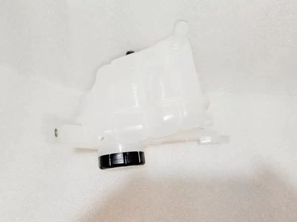 Expansion Tank / Coolant Reservoir / Recovery Tank for Geely Borui GC9
Expansion Tank / Coolant Reservoir / Recovery Tank for Geely Borui GC9