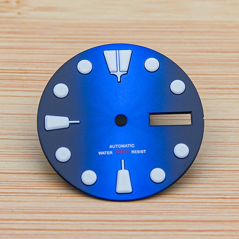 SKX007 SKX009 watches 28.5mm Dial C3 Emits Green Iight Suitable For NH35 NH36 Movements HN35 Dial For Watch Parts Replacement.
SKX007 SKX009 watches 28.5mm Dial C3 Emits Green Iight Suitable For NH35 NH36 Movements HN35 Dial For Watch Parts Replacement.