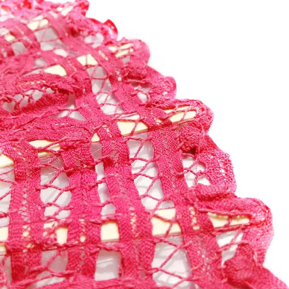 Art Craft Bamboo Handle Vintage Lace Hand Fan Hand Held with Tassel Embroidered Folding Fan European Style Dance Fan Summer Gift
Art Craft Bamboo Handle Vintage Lace Hand Fan Hand Held with Tassel Embroidered Folding Fan European Style Dance Fan Summer Gift