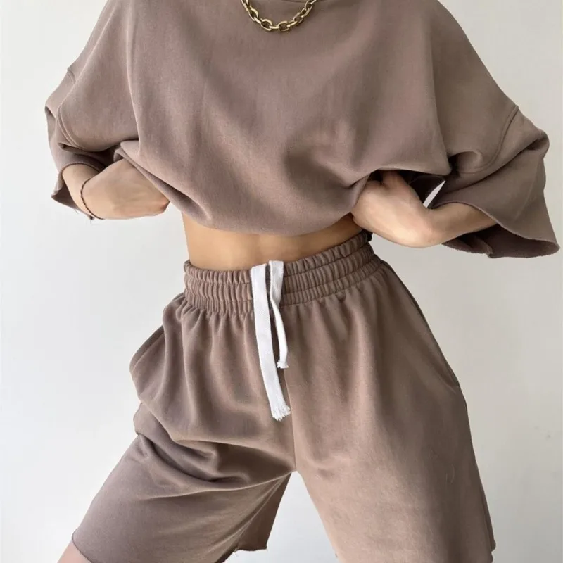 Drawstring Waist Shorts Solid Color Relaxed Fit Lounge Wear for Women Two-Piece Set Oversized Crew Neck Short Sleeve Tops
Drawstring Waist Shorts Solid Color Relaxed Fit Lounge Wear for Women Two-Piece Set Oversized Crew Neck Short Sleeve Tops