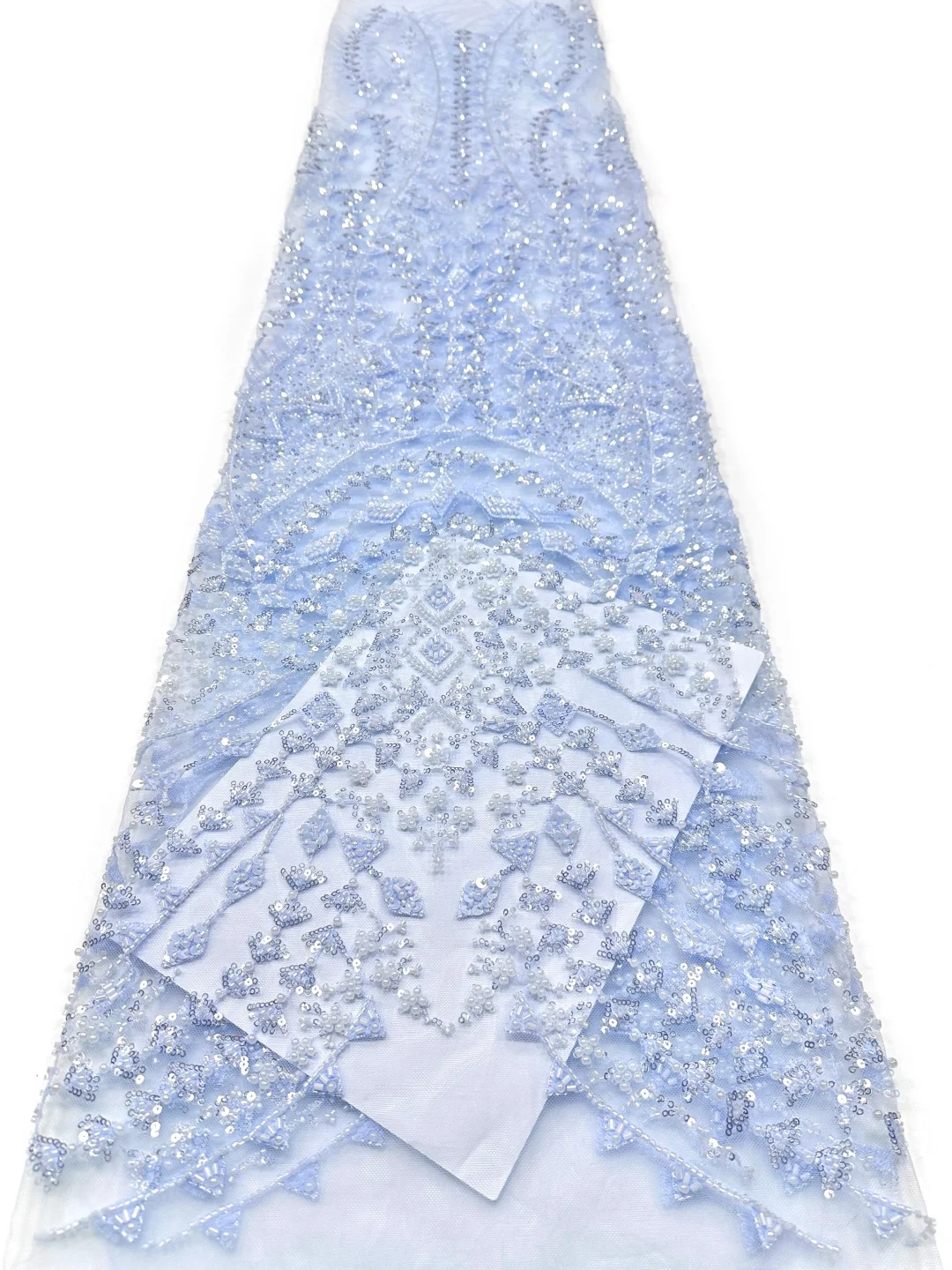 2026 Newest African Beaded Lace Fabric High Quality French Nigerian Sequins Tulle Lace Fabric for Women Party Dress Sewing
2026 Newest African Beaded Lace Fabric High Quality French Nigerian Sequins Tulle Lace Fabric for Women Party Dress Sewing