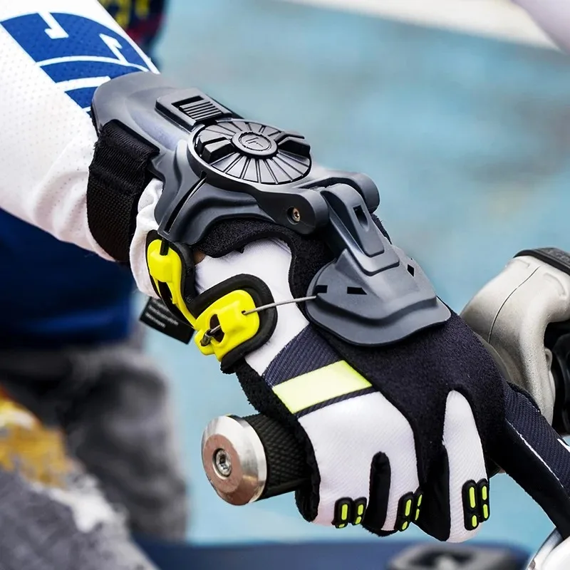 2PCS Exoskeleton Wrist Support Guard Anti-Distortion Impact Protection for Off-Road Motorcycle Dirt Bike Riding and Skiing
2PCS Exoskeleton Wrist Support Guard Anti-Distortion Impact Protection for Off-Road Motorcycle Dirt Bike Riding and Skiing