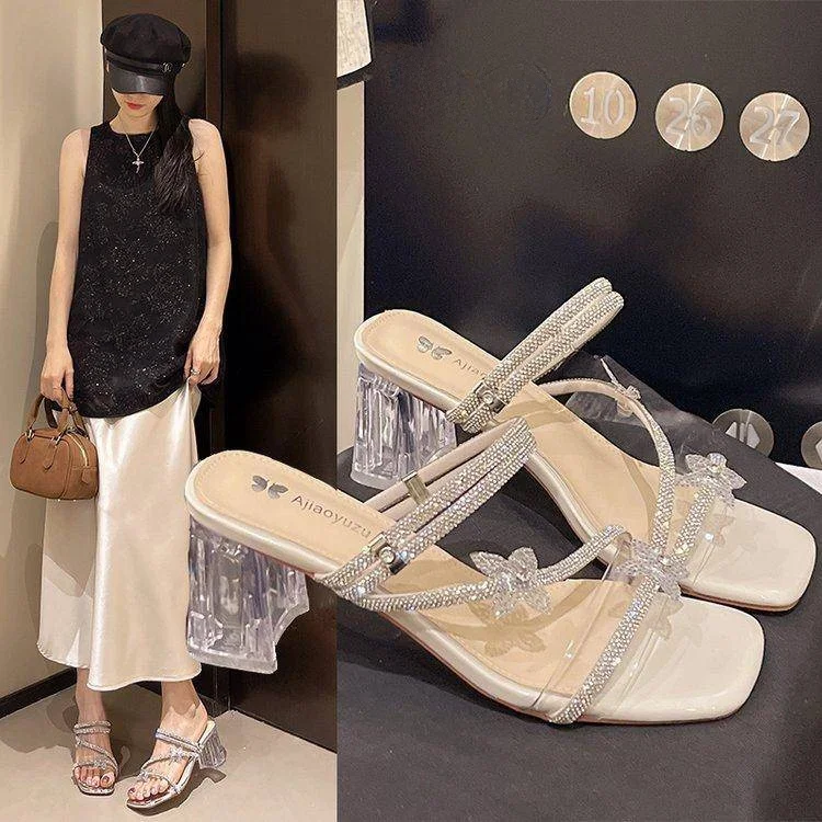 Women's Summer Outdoor Slippers Diamond Crystal High Heels Thick Heel Sandals Transparent Slip-On Shoes for Dresses
Women's Summer Outdoor Slippers Diamond Crystal High Heels Thick Heel Sandals Transparent Slip-On Shoes for Dresses