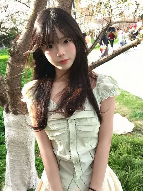 Green Bubble Sleeve Shirt Women's Korean Style Summer Design Sweet Tie Waist Slimming Short Sleeve Top Skin-friendly Breathable
Green Bubble Sleeve Shirt Women's Korean Style Summer Design Sweet Tie Waist Slimming Short Sleeve Top Skin-friendly Breathable