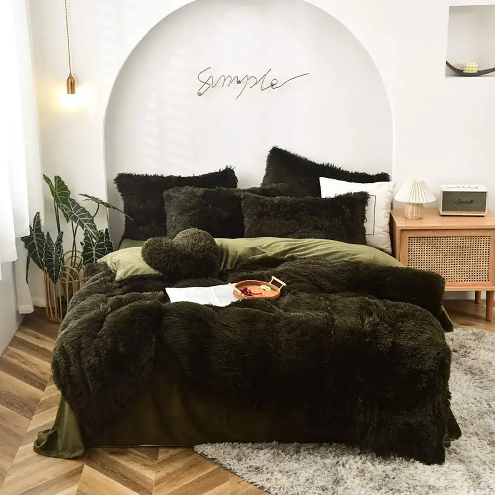 Plush Velvet Duvet Cover 4 Piece Set, Ultra Sot Mink ere Bedding Comorter Cover Pillow Cases Winter Warm lat Sheet Shaggy Bedspr
Plush Velvet Duvet Cover 4 Piece Set, Ultra Sot Mink ere Bedding Comorter Cover Pillow Cases Winter Warm lat Sheet Shaggy Bedspr