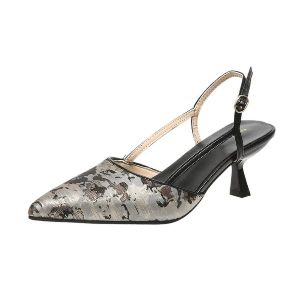 Sandals Sexy Retro Woman Shoes Suit Female Beige Summer Heels Buckle Strap Large Size Rhinestone Original Black Girls Stiletto
Sandals Sexy Retro Woman Shoes Suit Female Beige Summer Heels Buckle Strap Large Size Rhinestone Original Black Girls Stiletto