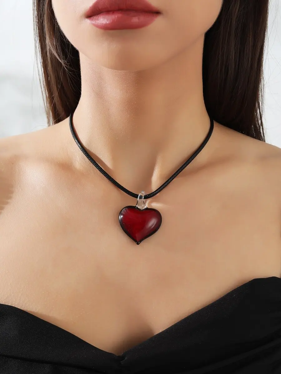 1pc Vintage Heart Pendant Necklace Stylish Minimalist Jewelry
1pc Vintage Heart Pendant Necklace Stylish Minimalist Jewelry