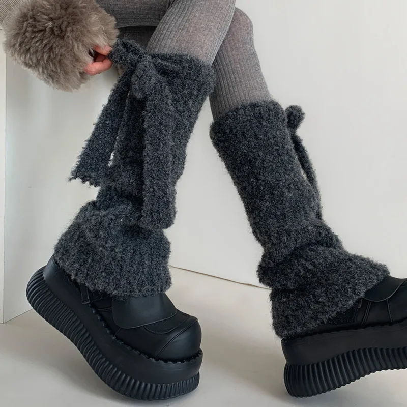 Y Demo Y2k Fuzzy Lace-Up Grunge Winter Warm Winter Retro Flared Long Tube Socks Bowknot Tie Leg Warmers
Y Demo Y2k Fuzzy Lace-Up Grunge Winter Warm Winter Retro Flared Long Tube Socks Bowknot Tie Leg Warmers