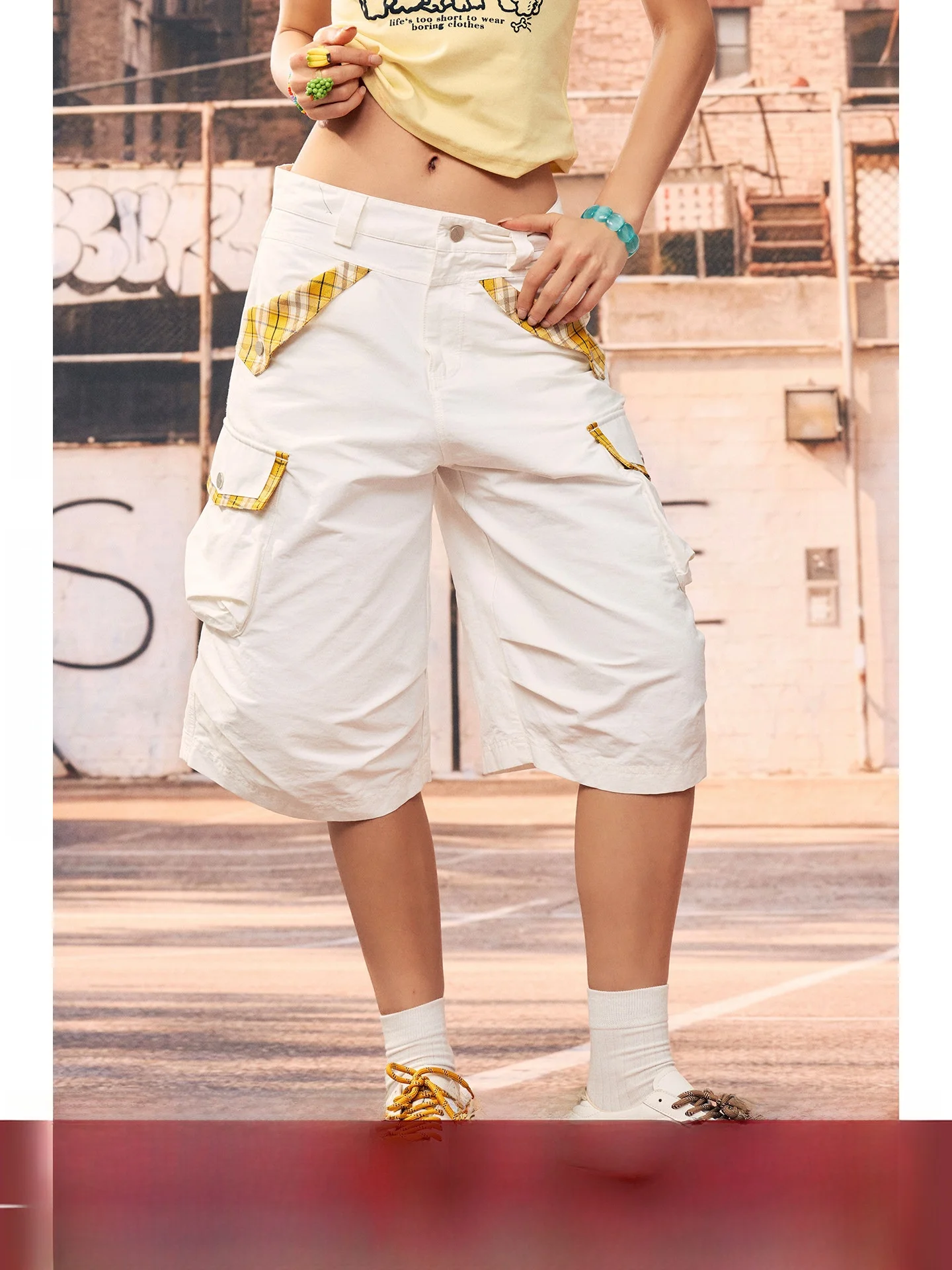 BeerBro Cool Spicy Paradise Loose Comfortable Lengthening Legs Yellow Plaid Fabric Seven Casual Pants Low Waist Button Cotton
BeerBro Cool Spicy Paradise Loose Comfortable Lengthening Legs Yellow Plaid Fabric Seven Casual Pants Low Waist Button Cotton