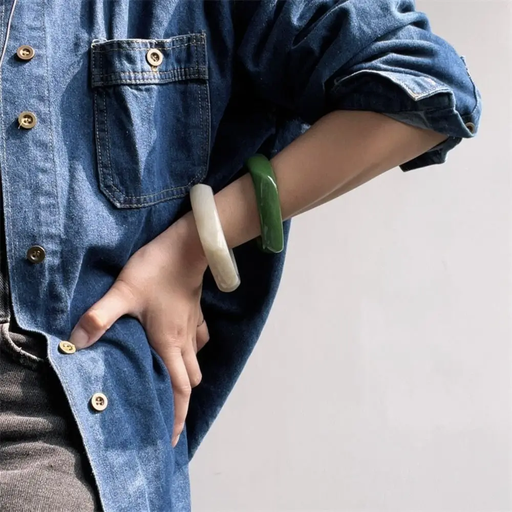 Bohemian Acrylic Bangle Europe American Style Minority Design Irregular Wide Bracelet Jewelry Accessories Dopamine
Bohemian Acrylic Bangle Europe American Style Minority Design Irregular Wide Bracelet Jewelry Accessories Dopamine