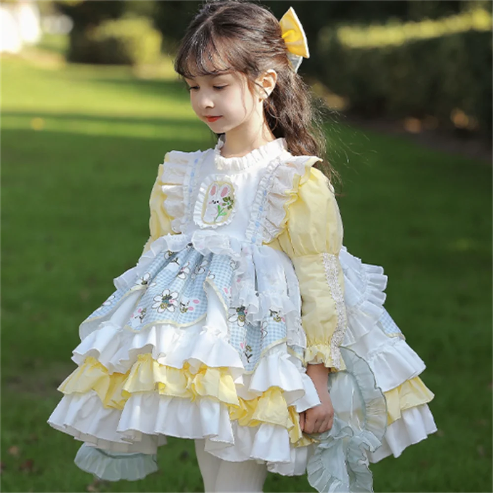 New Spring and Autumn style girls yellow plaid multi-layer fluffy children lovely Lolita fluffy dress
New Spring and Autumn style girls yellow plaid multi-layer fluffy children lovely Lolita fluffy dress