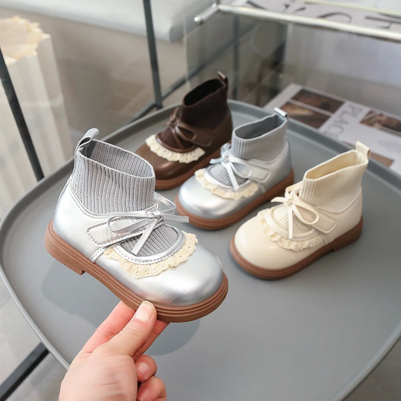 Mumoresip Kids Princess Sock Shoes Sweet Bows Girls Casual Shoes Round Toes 2026 New Fashion Children Leather Shoes Soft Bottom
Mumoresip Kids Princess Sock Shoes Sweet Bows Girls Casual Shoes Round Toes 2026 New Fashion Children Leather Shoes Soft Bottom
