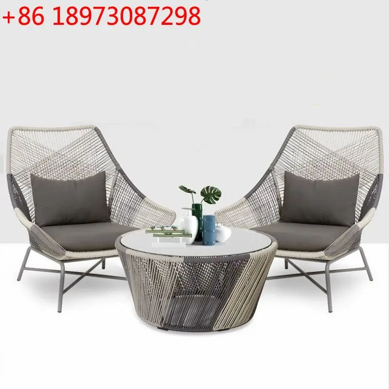 Комбинация стола и стула из ротанга на открытом воздухе, двор, сад, уличное солнце, проживание в семье, стул из ротанга для отдыха, набор из трех предметов
Комбинация стола и стула из ротанга на открытом воздухе, двор, сад, уличное солнце, проживание в семье, стул из ротанга для отдыха, набор из трех предметов