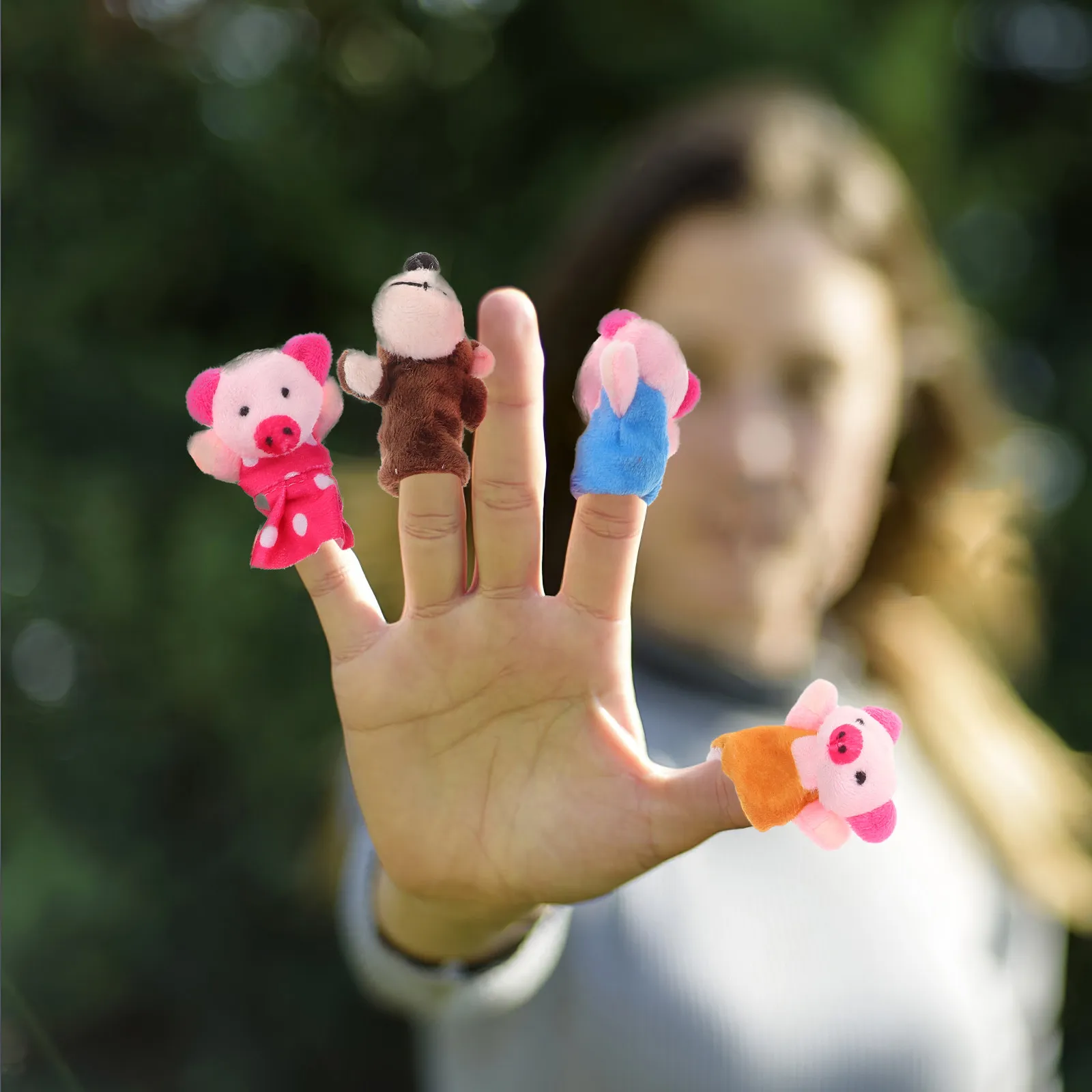 8Pcs Finger Puppets Set Story 3 Characters Includes Wolf Straw Wood Brick Houses Educational Play for Kids
8Pcs Finger Puppets Set Story 3 Characters Includes Wolf Straw Wood Brick Houses Educational Play for Kids