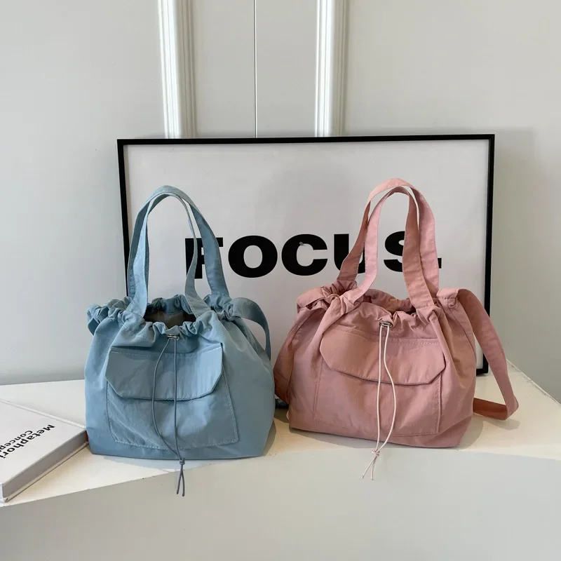 Children Crossbody Bags Shoulder Bag Versatile for Women Designer Bags Purse and Handbags Mother Kids Bag for Girl Сумка Женская
Children Crossbody Bags Shoulder Bag Versatile for Women Designer Bags Purse and Handbags Mother Kids Bag for Girl Сумка Женская