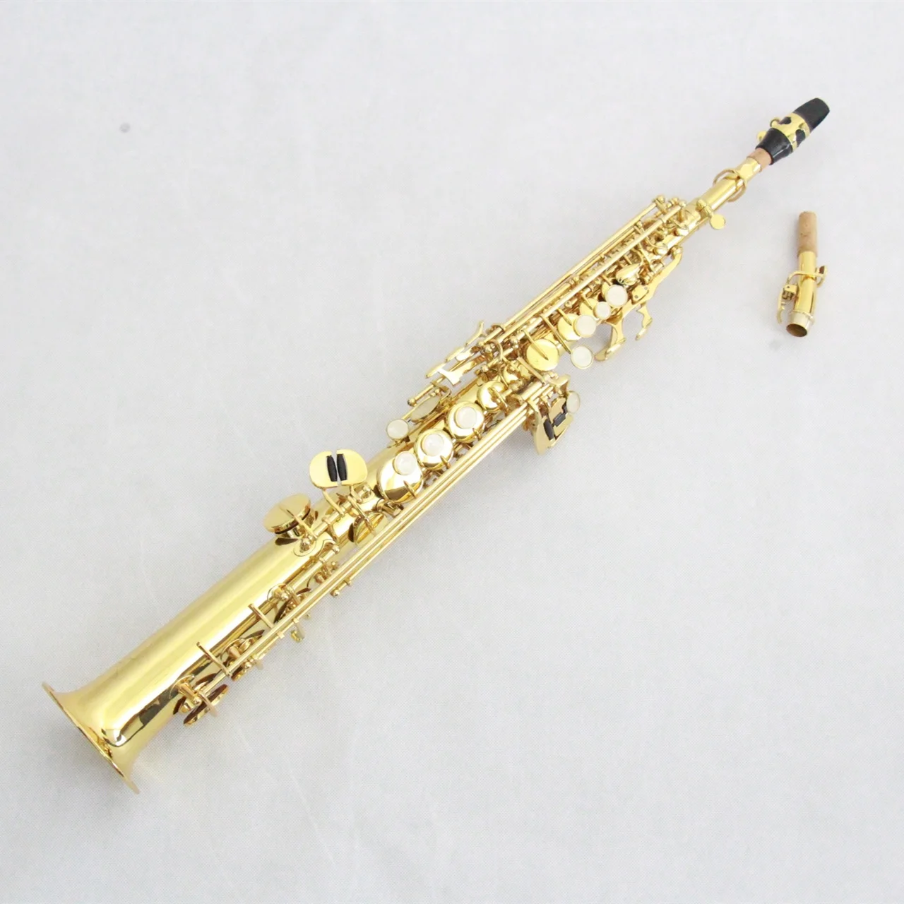 Straight Gold Lacquer Saxophone Factory Wholesale Chinese Saxophone Good Quality Sax
Straight Gold Lacquer Saxophone Factory Wholesale Chinese Saxophone Good Quality Sax