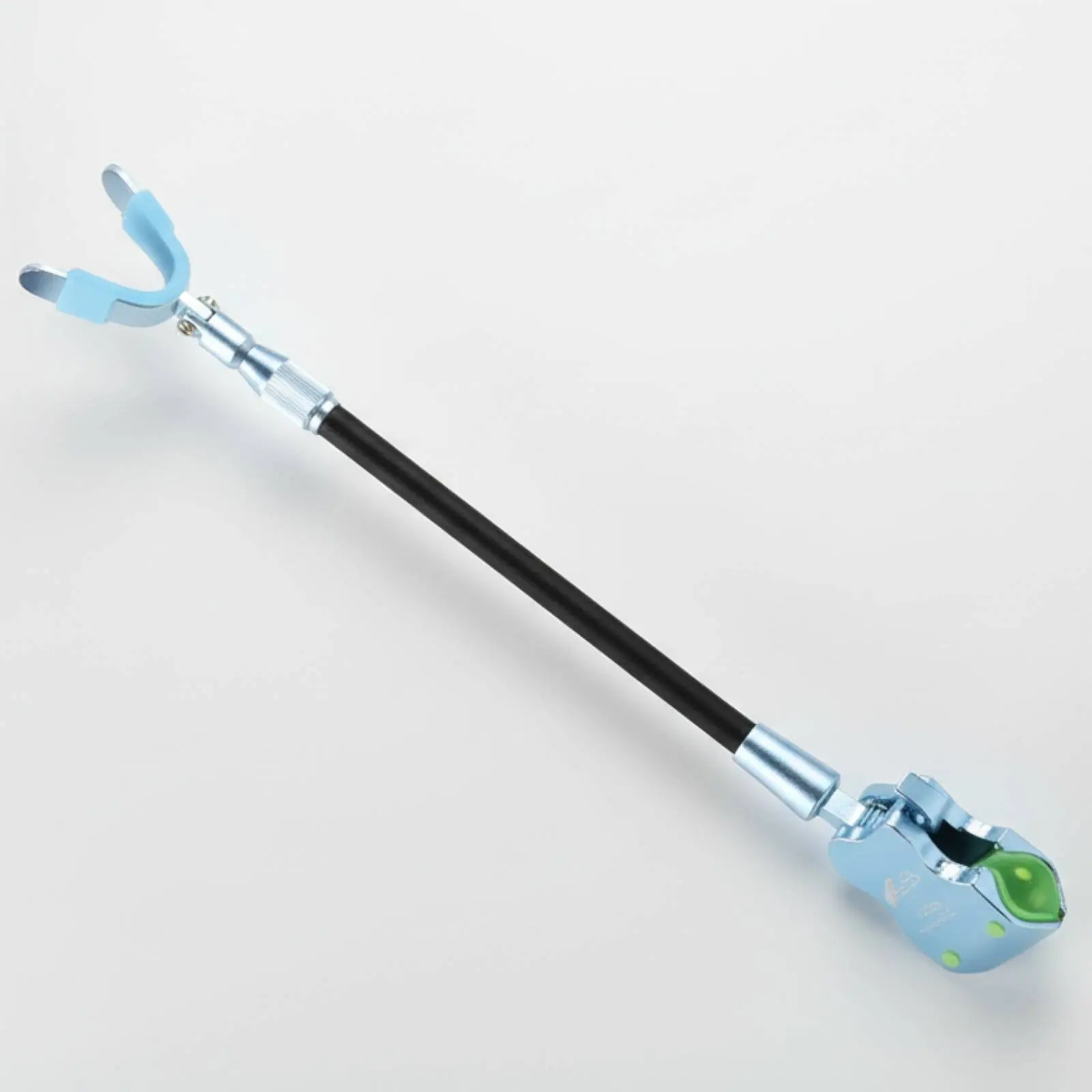 Rear Fishing Rod Bracket Lightweight and Portable Aluminum Alloy Rod Holder Clamp-on Pole Bracket Easy to Install Sturdy Duty
Rear Fishing Rod Bracket Lightweight and Portable Aluminum Alloy Rod Holder Clamp-on Pole Bracket Easy to Install Sturdy Duty
