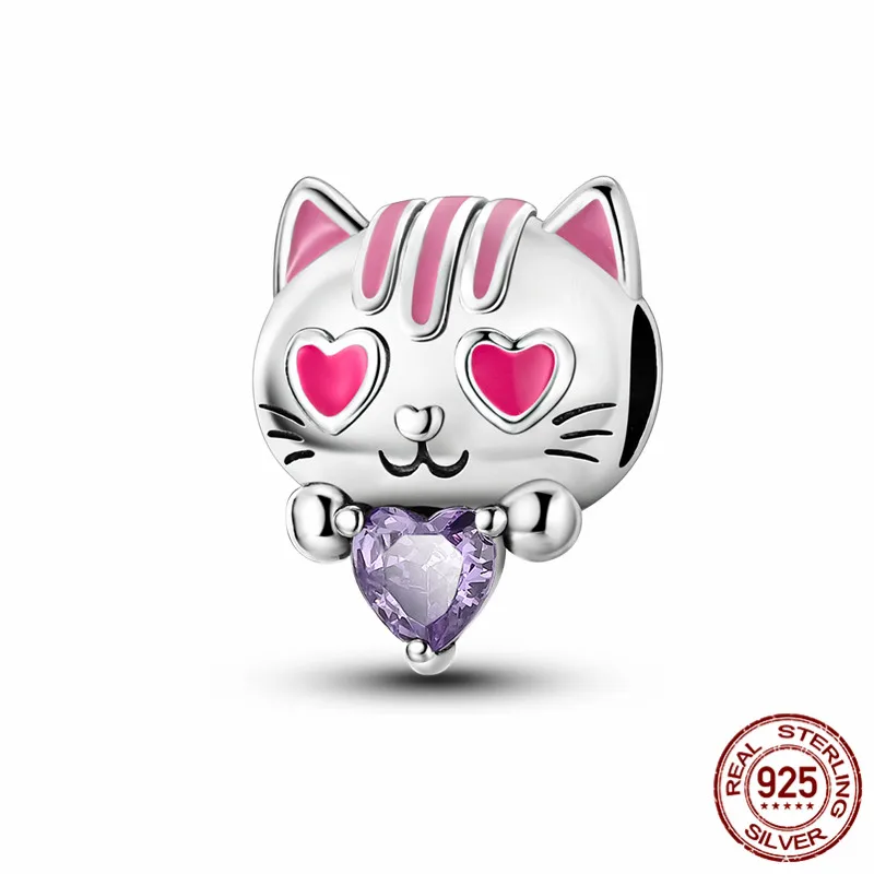 S925 sterling silver cat charm bead paired with an original design bracelet – a perfect DIY jewelry gift for women.
S925 sterling silver cat charm bead paired with an original design bracelet – a perfect DIY jewelry gift for women.