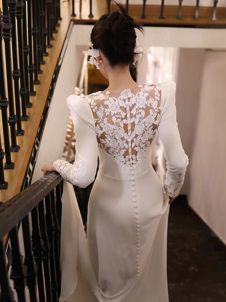 Ele Long Sve Lightweight Satin Wedding Dr Simple Bal Floor Length Bride Gown White Lace Deep V Ne Fi Tail
Ele Long Sve Lightweight Satin Wedding Dr Simple Bal Floor Length Bride Gown White Lace Deep V Ne Fi Tail