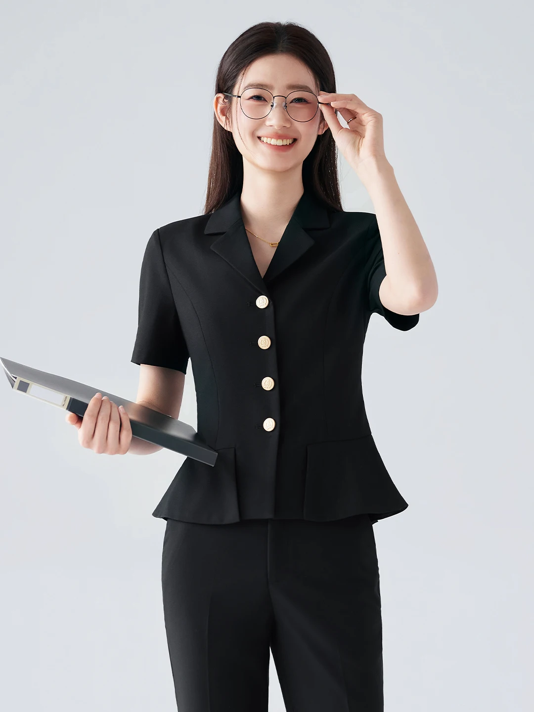 Black Short Sleeve Suit Set Women's Commute Workwear Waist-Cinching Professional High-End Feelings Office Uniform New 2026
Black Short Sleeve Suit Set Women's Commute Workwear Waist-Cinching Professional High-End Feelings Office Uniform New 2026