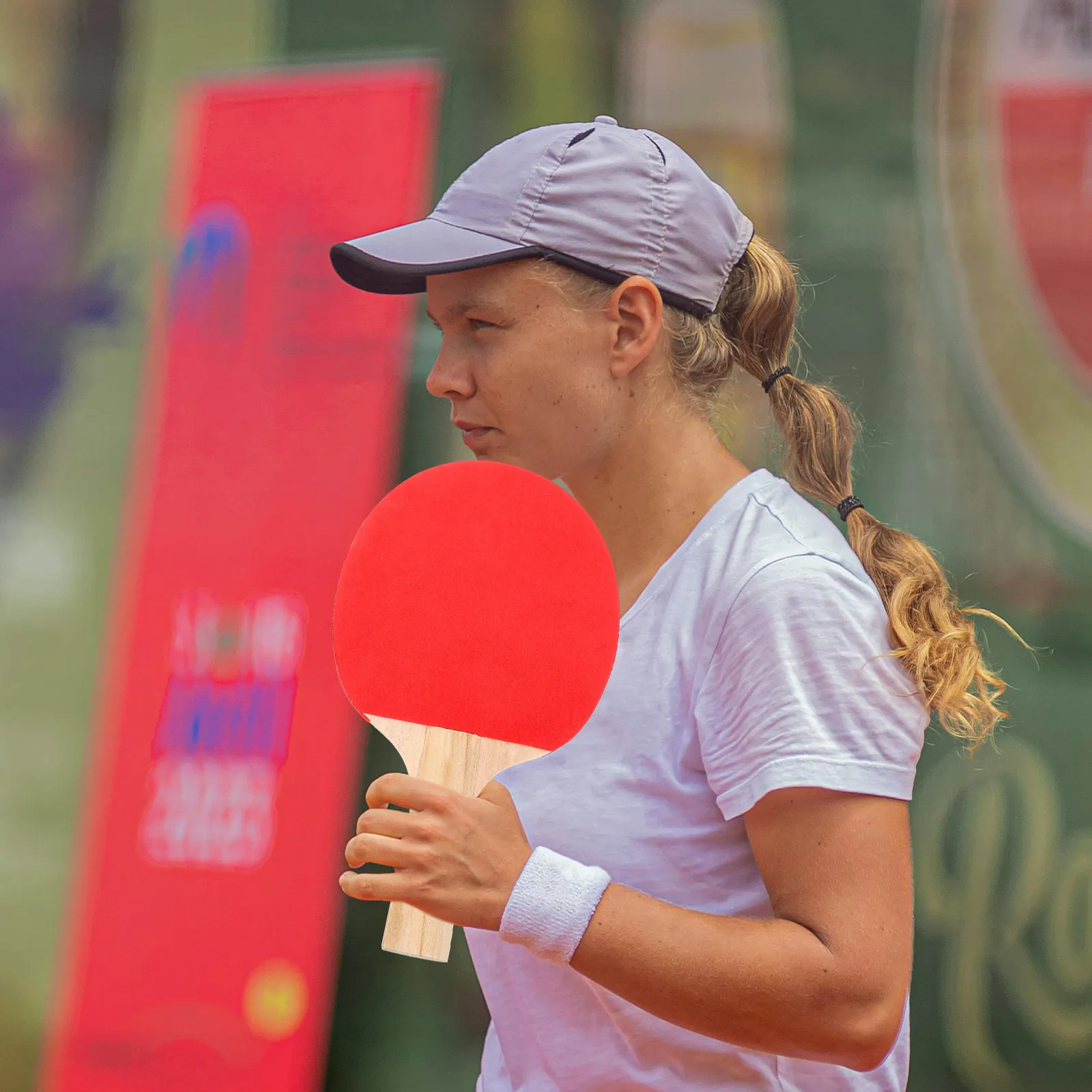 1 пара ракеток для настольного тенниса, деревянные тренировочные ракетки с удобной ручкой, нескользящие, легкие, портативные, для детей, взрослых, школы, дома
1 пара ракеток для настольного тенниса, деревянные тренировочные ракетки с удобной ручкой, нескользящие, легкие, портативные, для детей, взрослых, школы, дома