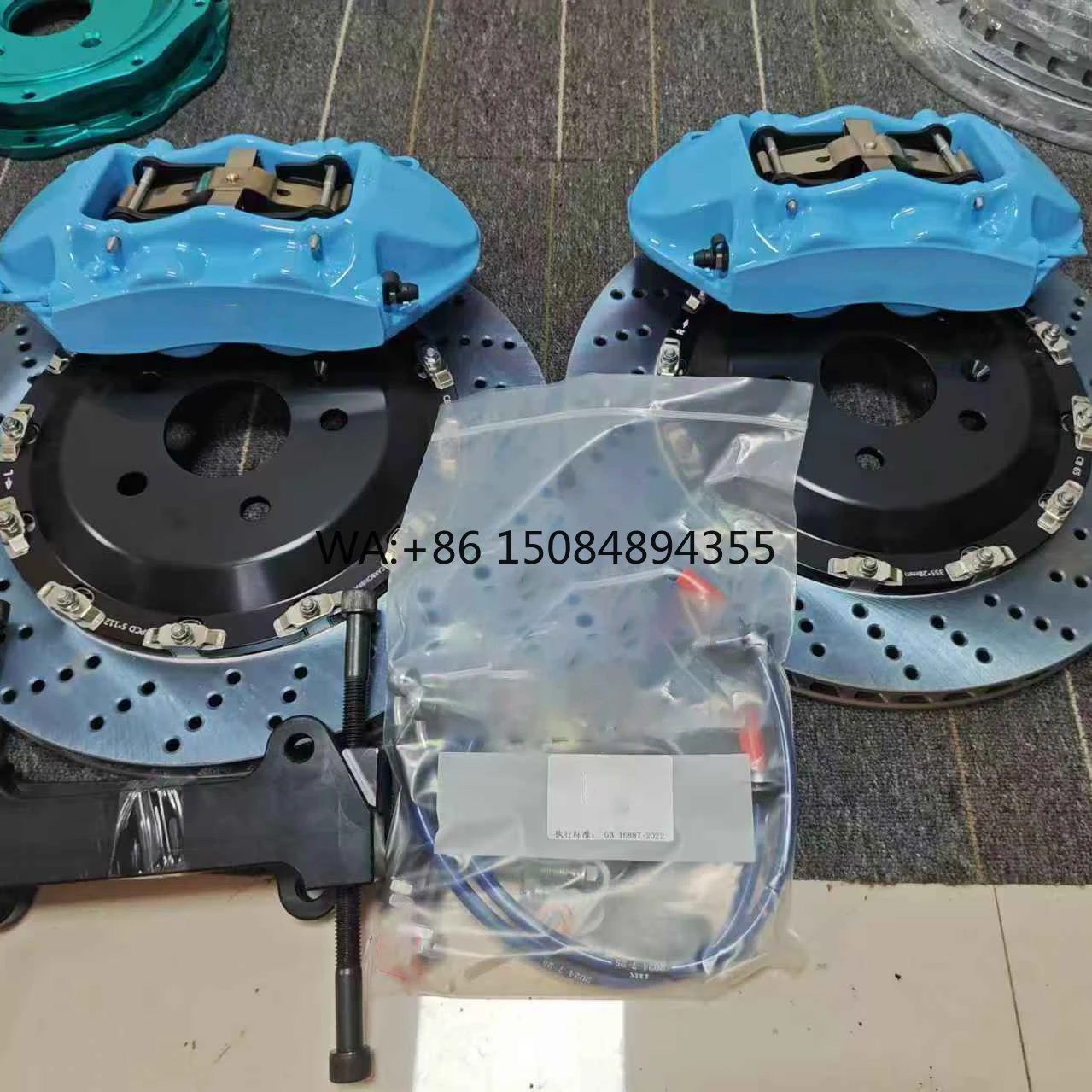 Car Modification Brake Caliper GT4 4 Piston Big Brake Kit, Suitable for Handbrake Braking Systems
Car Modification Brake Caliper GT4 4 Piston Big Brake Kit, Suitable for Handbrake Braking Systems