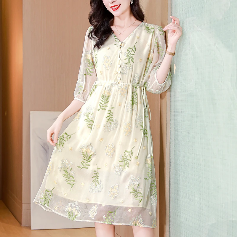 100% Real Silk Summer Dresses Women 2026 Elegant Fashion V-neck Three Quarter Sleeve Embroidery Vintage Woman Long Dress A-line
100% Real Silk Summer Dresses Women 2026 Elegant Fashion V-neck Three Quarter Sleeve Embroidery Vintage Woman Long Dress A-line
