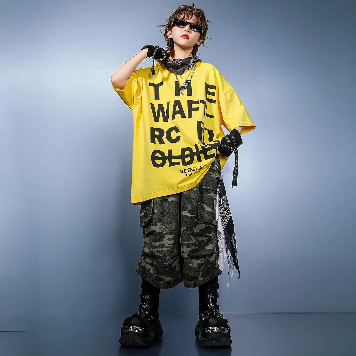 Kid Kpop Hip Hop Clothing Yellow Letters T Shirt Camo Street Cargo Shorts Middle Pants for Girls Boy Jazz Dance Costumes Clothes
Kid Kpop Hip Hop Clothing Yellow Letters T Shirt Camo Street Cargo Shorts Middle Pants for Girls Boy Jazz Dance Costumes Clothes