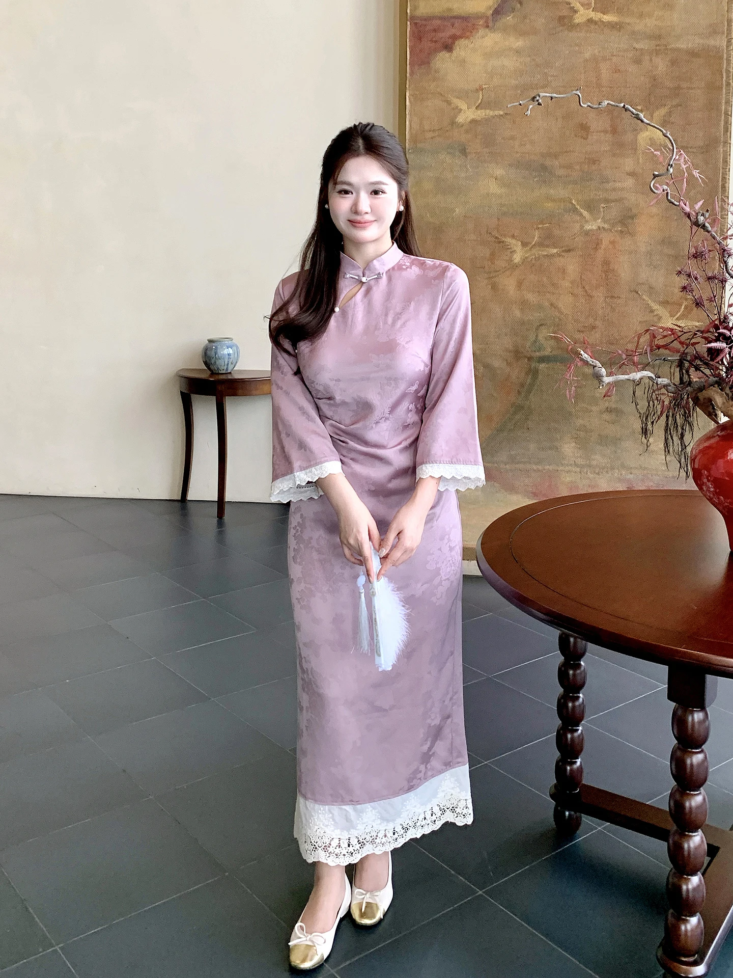 Утягивающий фиолетовый новый китайский Sle Qipao Dr для больших размеров, женская рабочая одежда с высокой талией и прямым вырезом, осенняя одежда Dr
Утягивающий фиолетовый новый китайский Sle Qipao Dr для больших размеров, женская рабочая одежда с высокой талией и прямым вырезом, осенняя одежда Dr