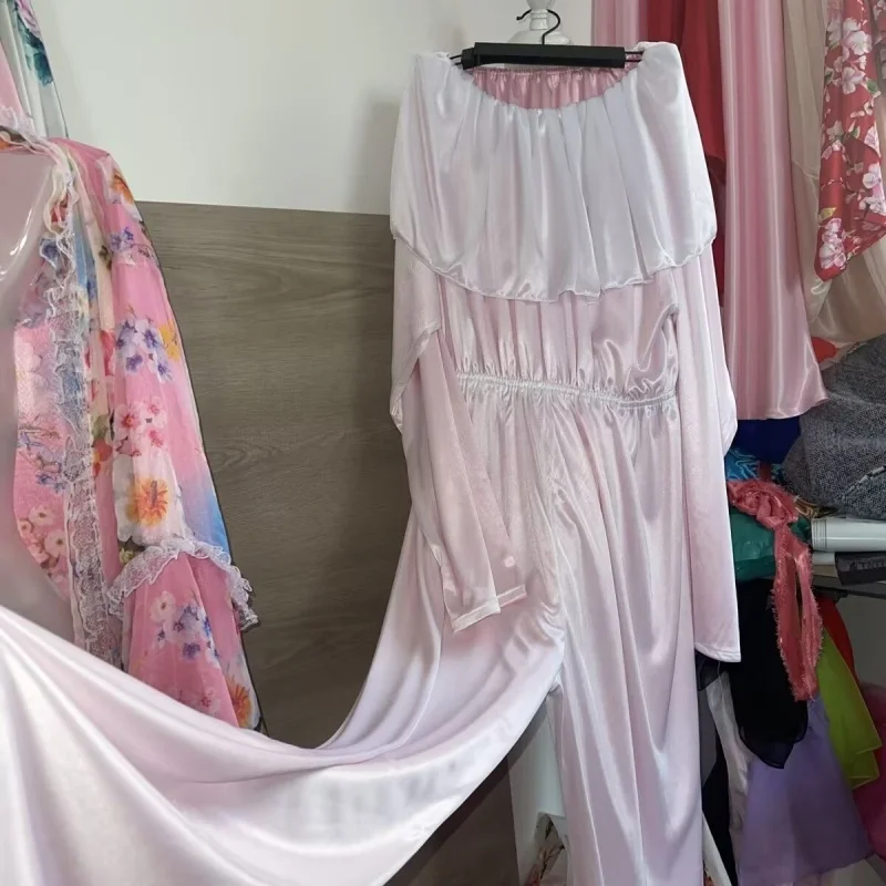 Sexy Men's Pink Jumpsuit Ice Silk Wide Leg Pants Long Sleeve Pajamas Women's Off Shoulder Double-Sided Silky Bodysuit
Sexy Men's Pink Jumpsuit Ice Silk Wide Leg Pants Long Sleeve Pajamas Women's Off Shoulder Double-Sided Silky Bodysuit