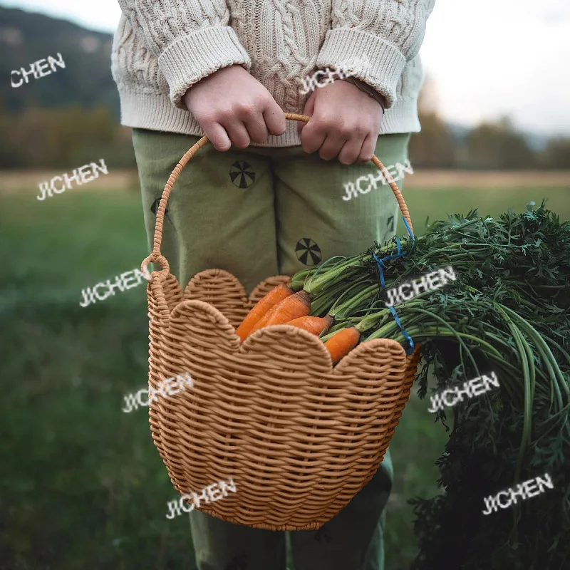 Скандинавская плетеная корзина для хранения в форме тюльпана, портативная уличная корзина, корзина для пикника, плетеная вручную корзина для цветов
Скандинавская плетеная корзина для хранения в форме тюльпана, портативная уличная корзина, корзина для пикника, плетеная вручную корзина для цветов