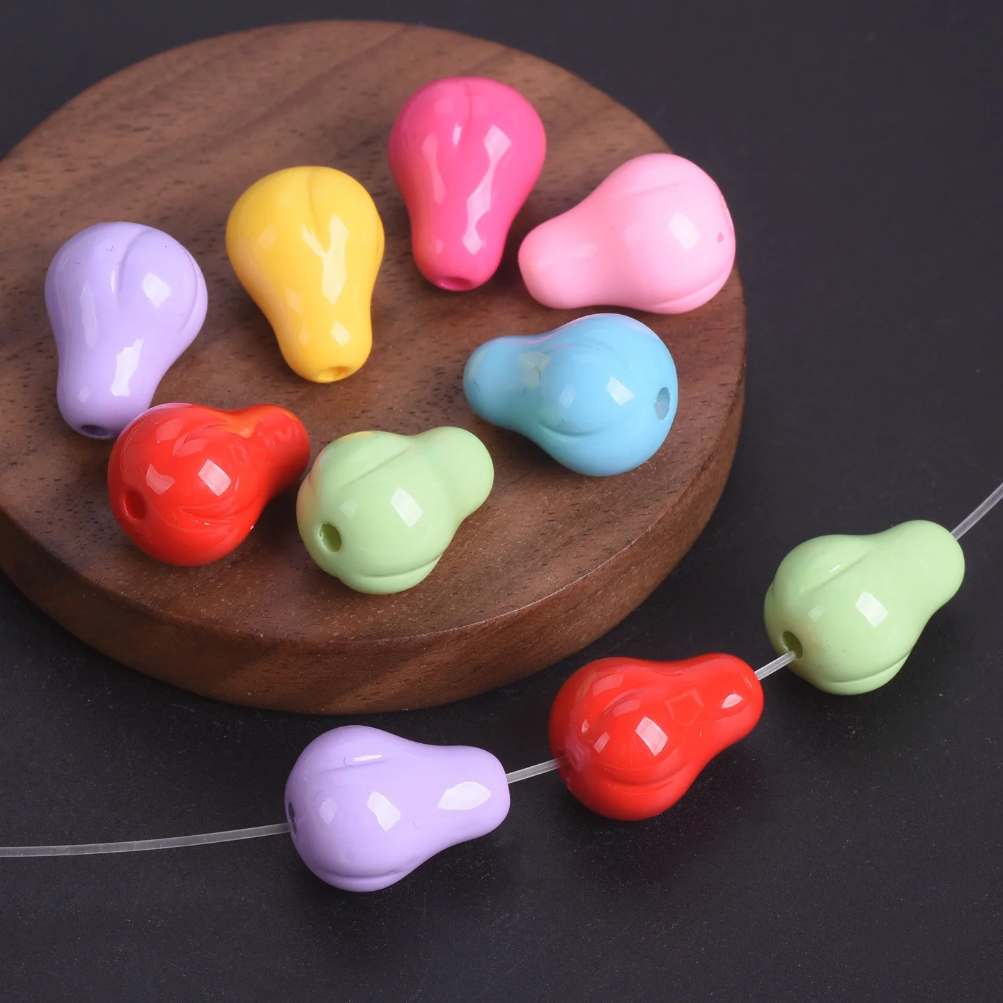 Avocado Shape Acrylic 10pcs 16x12mm Fruit Shape Plastic Loose Beads DIY Handmade for Jewelry Making
Avocado Shape Acrylic 10pcs 16x12mm Fruit Shape Plastic Loose Beads DIY Handmade for Jewelry Making