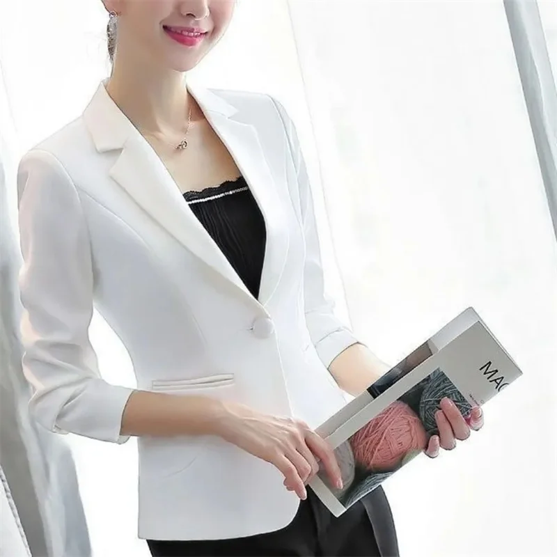 Short Small Suit Jacket Women's 2024 New Spring Sutumn Overcoat Korean Style Coat Slim Professional Blazer Female Outerwear Tops
Short Small Suit Jacket Women's 2024 New Spring Sutumn Overcoat Korean Style Coat Slim Professional Blazer Female Outerwear Tops