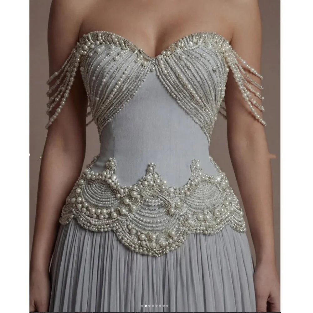 Women's A-line Evening Dresses Floor-length Off The Shoulder Sleeveless Prom Gown Fashion Beading Sequined Party GownsCustomized
Women's A-line Evening Dresses Floor-length Off The Shoulder Sleeveless Prom Gown Fashion Beading Sequined Party GownsCustomized
