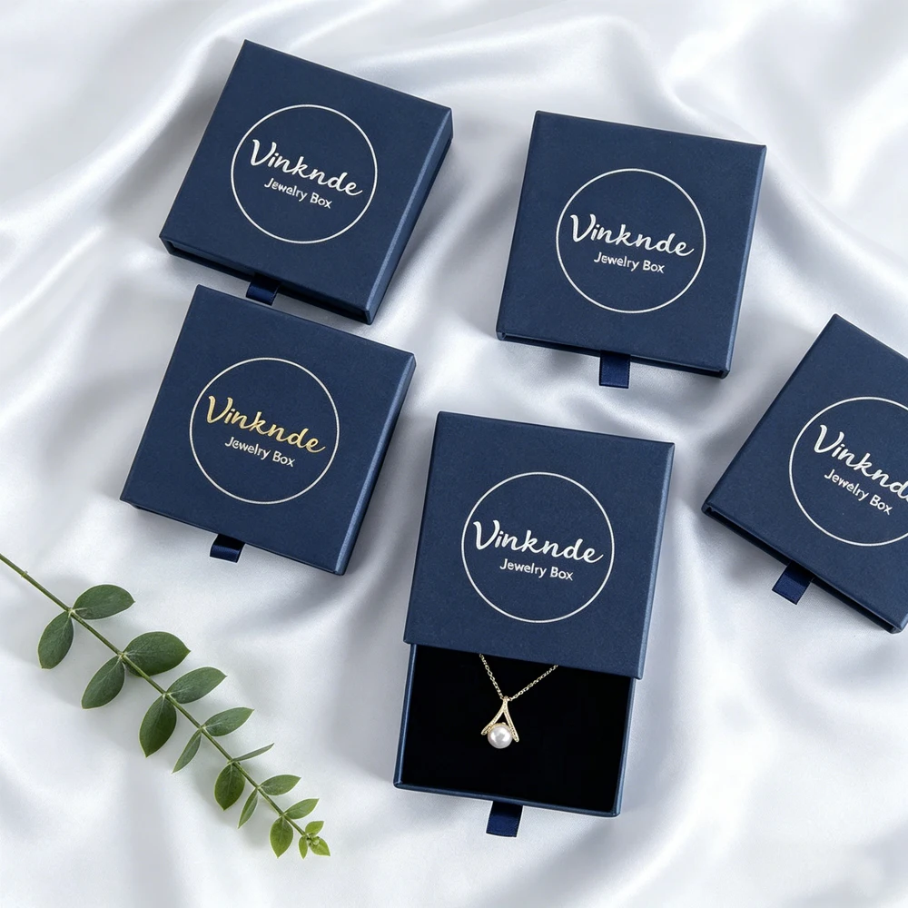 24Pcs Personalized Logo Drawer Jewelry Paper Gift Box Wedding Favors Ring Earring Necklace Pendant Bracelet Stud Storage Package
24Pcs Personalized Logo Drawer Jewelry Paper Gift Box Wedding Favors Ring Earring Necklace Pendant Bracelet Stud Storage Package
