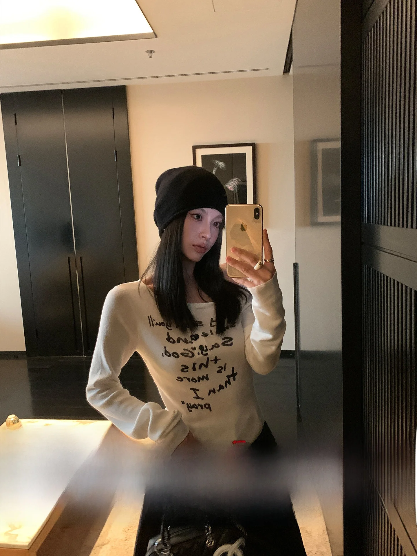 LIONE Stylish Weekly White round Neck Slant Shoulder Letter Elastic Knitted Sweater Casual Style Long Sleeve Slim Fit Knitwear
LIONE Stylish Weekly White round Neck Slant Shoulder Letter Elastic Knitted Sweater Casual Style Long Sleeve Slim Fit Knitwear