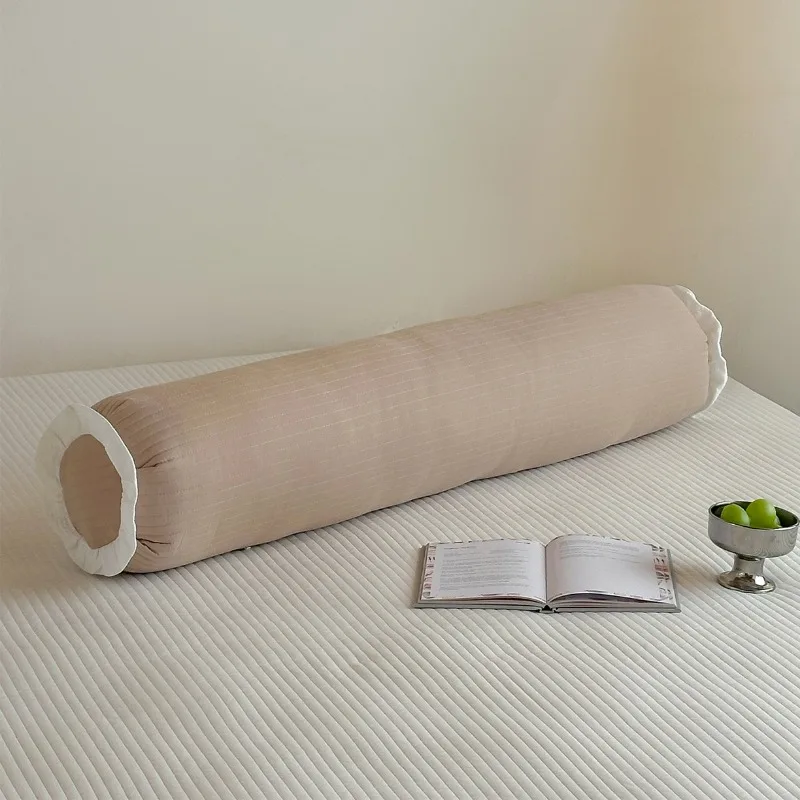 Solid color quilted girl candy sandwich cylindrical throw pillow bed plug quilted long strip pillow sofa cushion waist pillow
Solid color quilted girl candy sandwich cylindrical throw pillow bed plug quilted long strip pillow sofa cushion waist pillow
