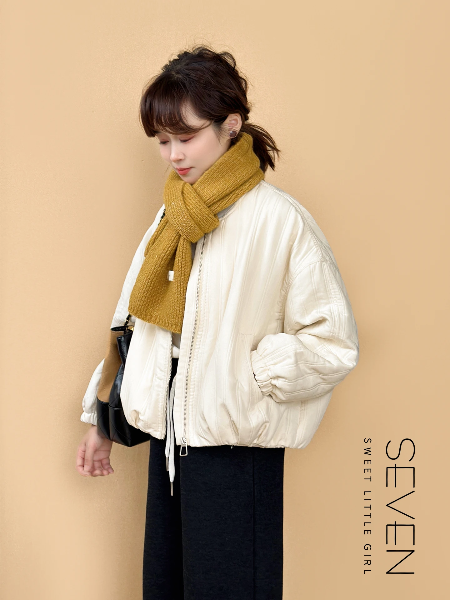 Loose Women's Cotton Jaet Small Size Texture Vertical Stripes Pred Line Autumn Winter New Sle Comfortable Coat
Loose Women's Cotton Jaet Small Size Texture Vertical Stripes Pred Line Autumn Winter New Sle Comfortable Coat