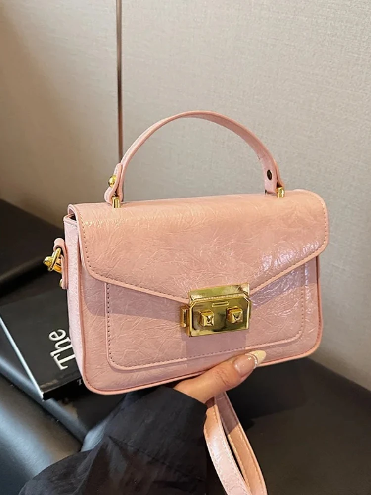 New 2025 Girly Commuter Crossbody Bag for Women Shoulder Handheld Purse Fashionable Handbag Gift
New 2025 Girly Commuter Crossbody Bag for Women Shoulder Handheld Purse Fashionable Handbag Gift