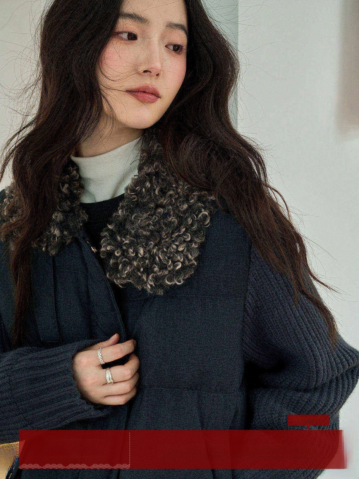 MoZa Deep Grey Knitted Splicing 90 White Duck down Collar Women's Winter Short Warm Outerwear Commute Style Korean Version
MoZa Deep Grey Knitted Splicing 90 White Duck down Collar Women's Winter Short Warm Outerwear Commute Style Korean Version