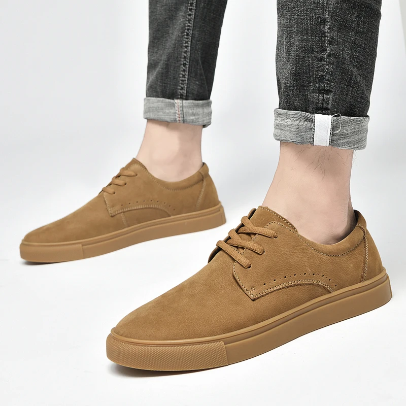 Sports and leisure shoes Luxury brand high-quality trendy men's styles Daily Fashion Street Adult high-quality shoes Hot
Sports and leisure shoes Luxury brand high-quality trendy men's styles Daily Fashion Street Adult high-quality shoes Hot