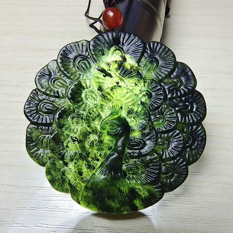 Natural Medicine King Stone Peacock Pendant Men's and Women's Fashion Necklace Sweater Chain
Natural Medicine King Stone Peacock Pendant Men's and Women's Fashion Necklace Sweater Chain