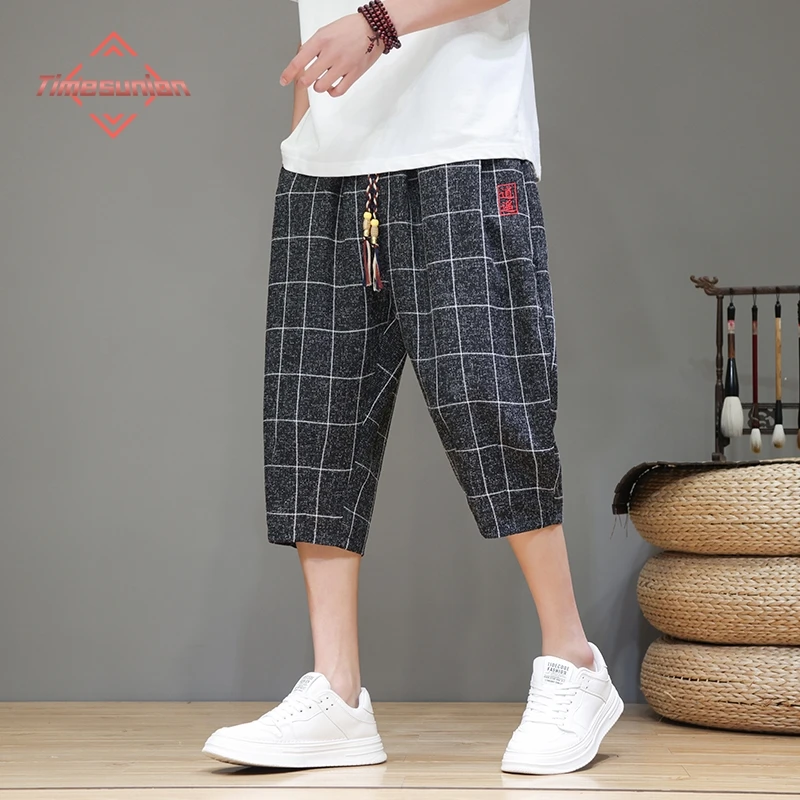 Japanese Style Straight Summer Cropped Pants Men Loose Jacquard Beach Shorts Embroidered Comfortable Breathable Grid Pants
Japanese Style Straight Summer Cropped Pants Men Loose Jacquard Beach Shorts Embroidered Comfortable Breathable Grid Pants