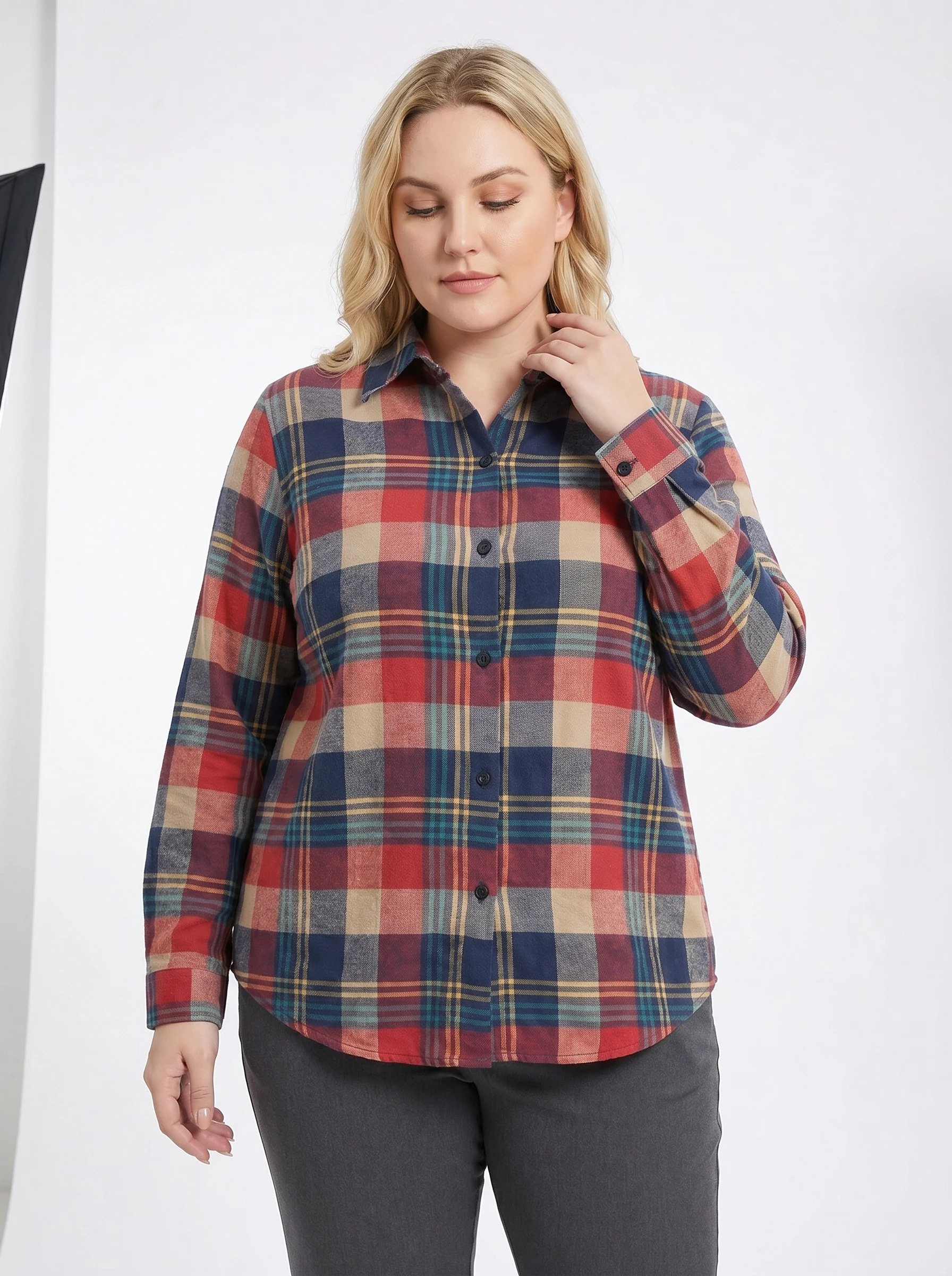 Gadinus Plus Size Women's Plaid Button-Up Shirt Casual Long Sleeve Turn-Down Collar Loose Fit Blouse
Gadinus Plus Size Women's Plaid Button-Up Shirt Casual Long Sleeve Turn-Down Collar Loose Fit Blouse