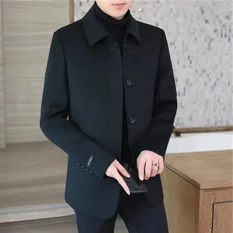 Модное двустороннее шерстяное мужское пальто. Новая зимняя ветровка с отложным воротником. Стильный деловой шерстяной жакет.
Модное двустороннее шерстяное мужское пальто. Новая зимняя ветровка с отложным воротником. Стильный деловой шерстяной жакет.