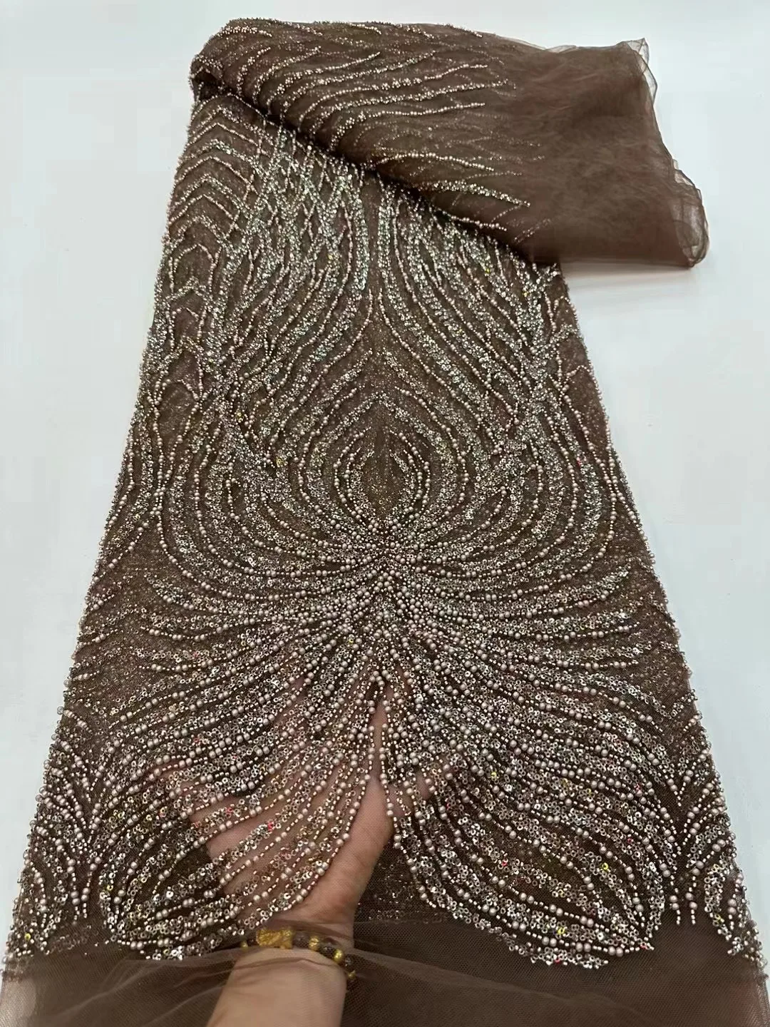 Brown Latest Luxury Elegant French Embroidery Groom Lace Fabric African Nigerian With Sequins Fabric For Wedding Party Dress
Brown Latest Luxury Elegant French Embroidery Groom Lace Fabric African Nigerian With Sequins Fabric For Wedding Party Dress