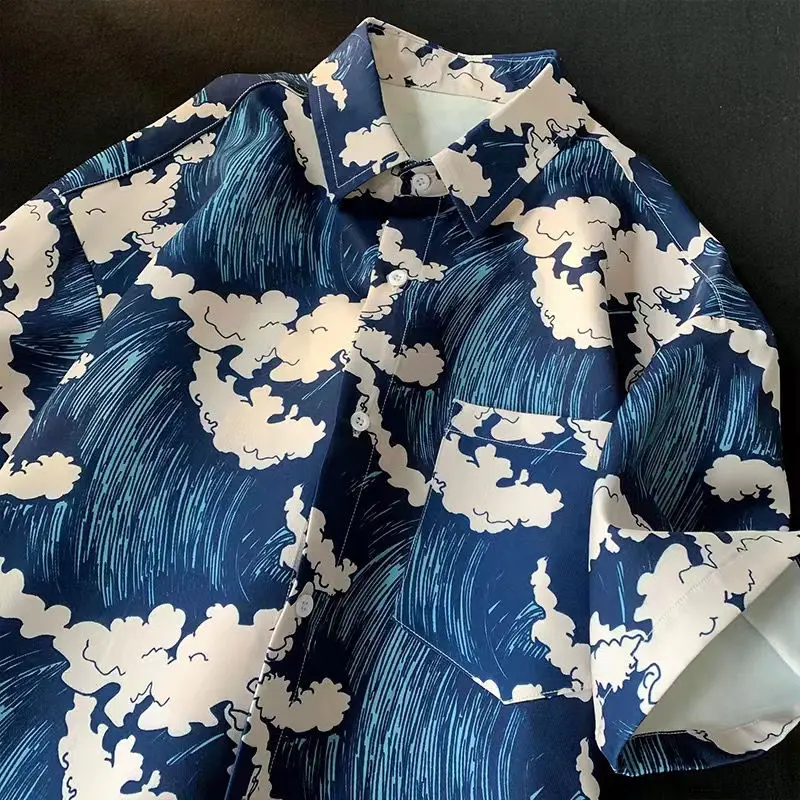 Hawaiian floral shirt for men short sleeve trendy beach shirt summer thin loose half-sleeve jacket
Hawaiian floral shirt for men short sleeve trendy beach shirt summer thin loose half-sleeve jacket