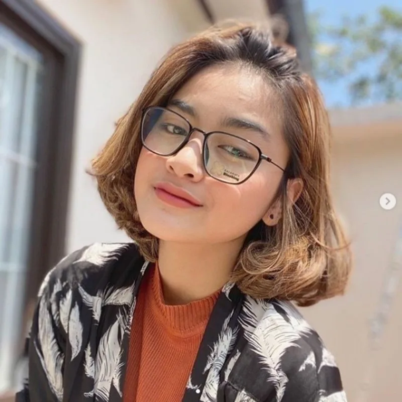 Plamis Photochromic Anti Radiation Metal Computer Glasses Anti Blue Light Eyeglasses Unisex
Plamis Photochromic Anti Radiation Metal Computer Glasses Anti Blue Light Eyeglasses Unisex